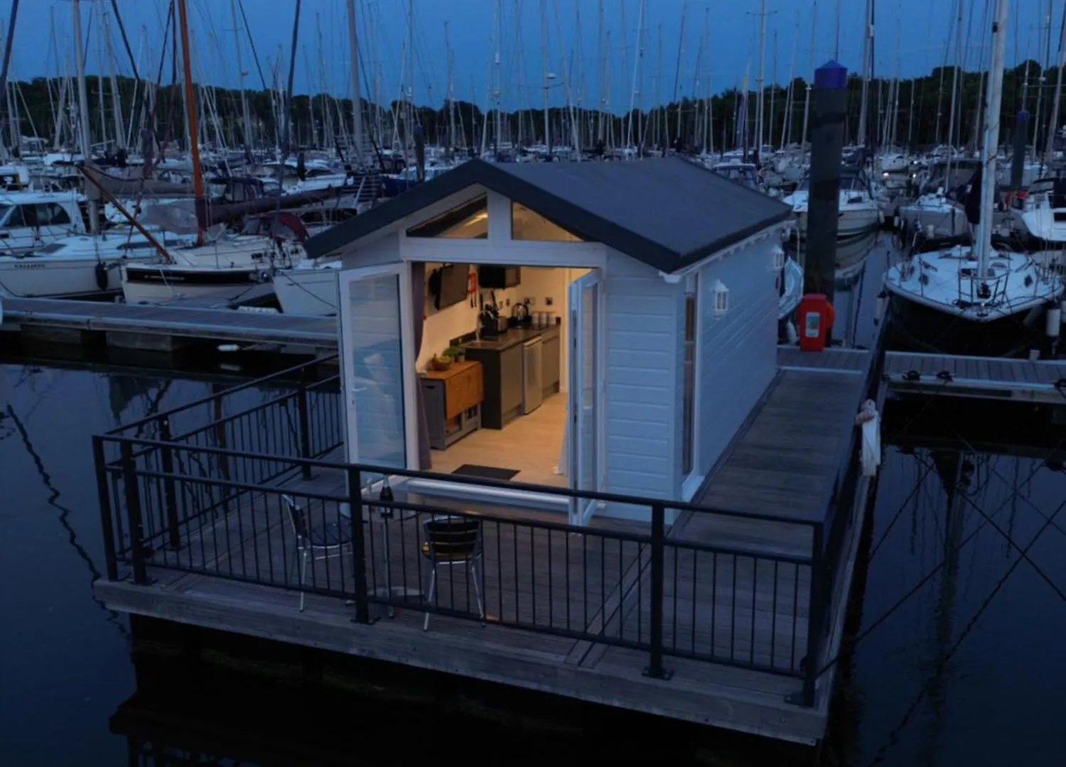 Bursledon Mercury Yacht Harbour And Holiday Park