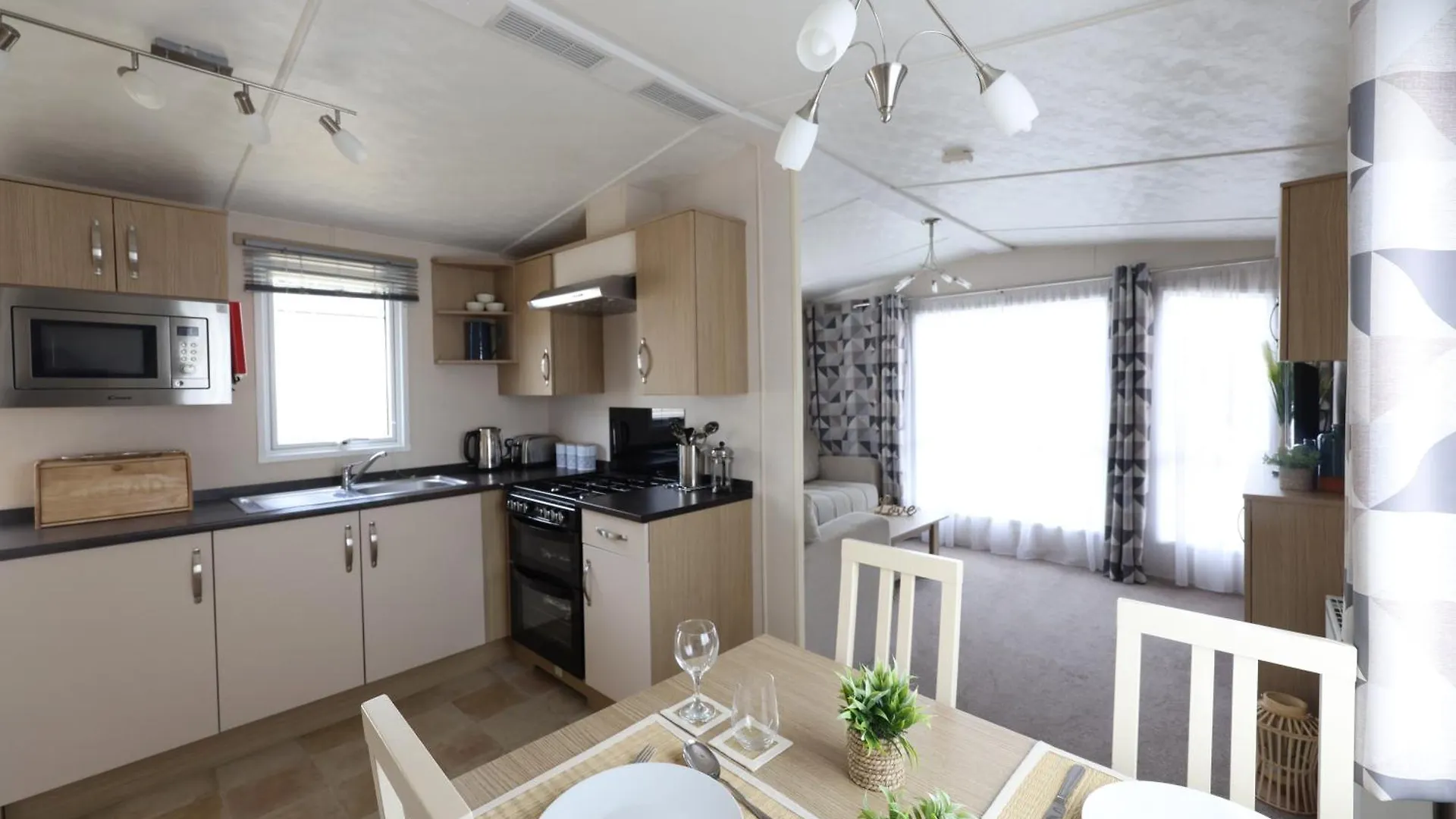 Mercury Yacht Harbour And Holiday Park Bursledon