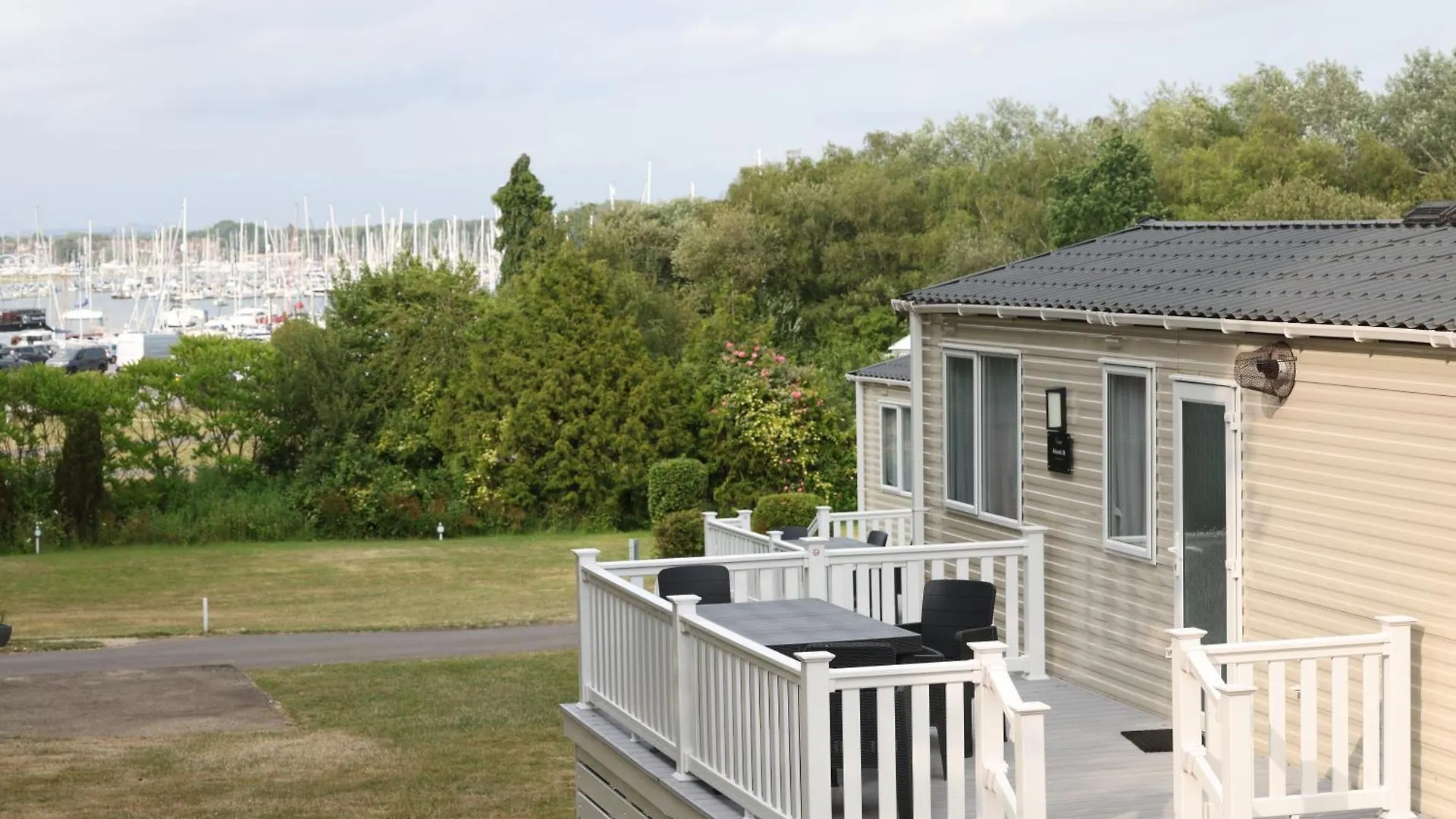 Mercury Yacht Harbour And Holiday Park Bursledon
