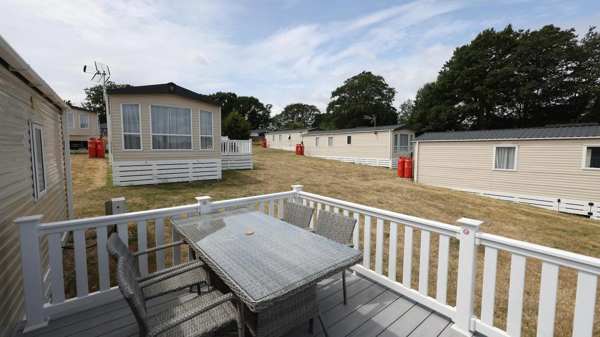 Mercury Yacht Harbour And Holiday Park Bursledon